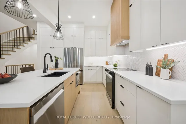 Additional image 10 of 548 Peach Blossom Crt