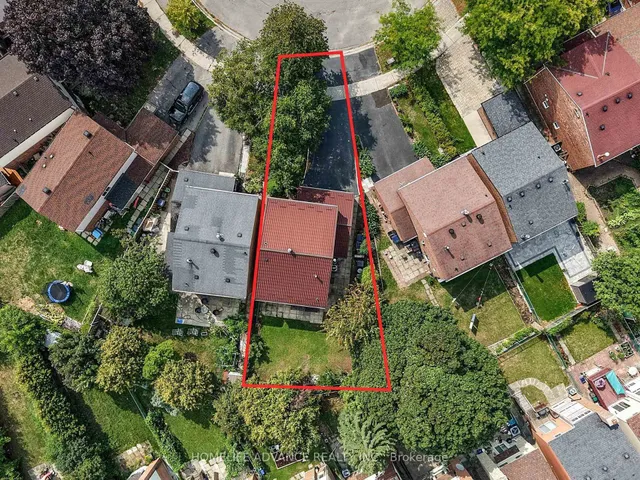 Additional image 45 of 75 Mossbrook Cres