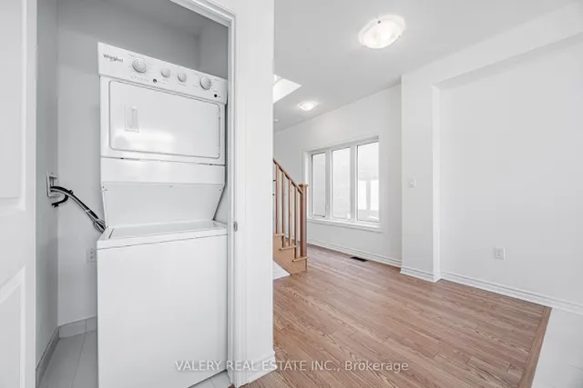 Additional image 17 of 105 Pidgeon St