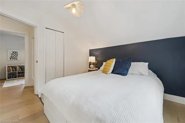 Additional image 19 of 100 Dekay St