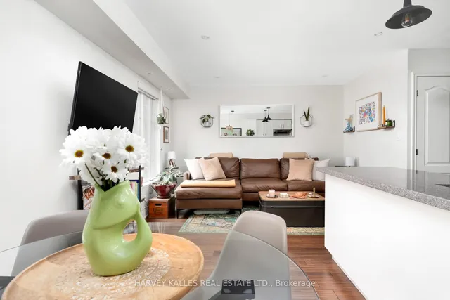 Additional image 14 of 34 Western Battery Rd Unit 413