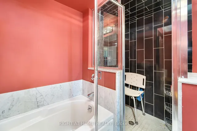 Additional image 17 of 10 Torresdale Ave Unit 904