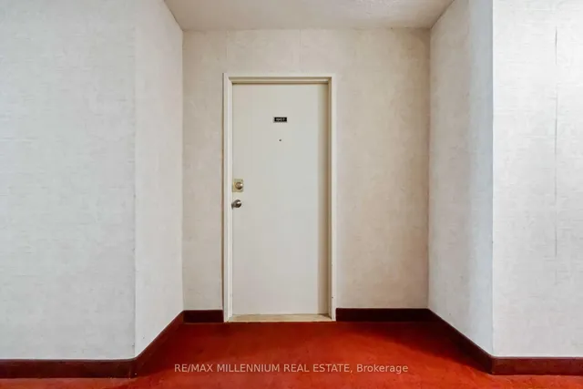 Additional image 8 of 362 The East Mall Unit 1907