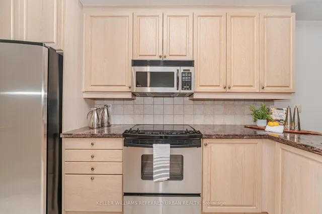 Additional image 11 of 397 Brunswick Ave Unit 5