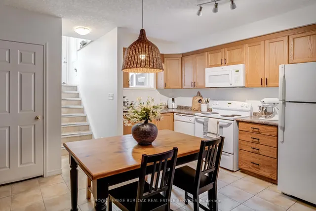 Additional image 14 of 1941 Ottawa St Unit 9A