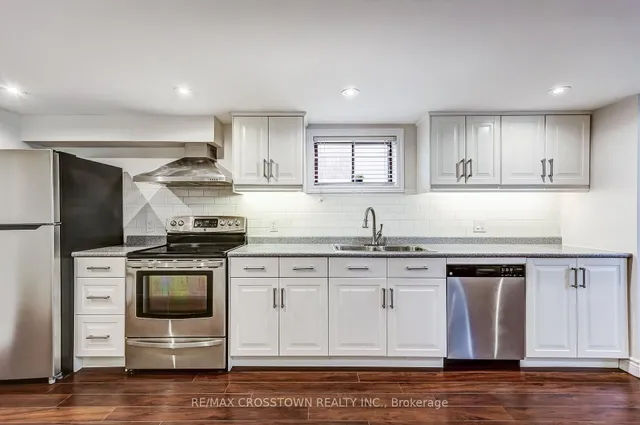 Additional image 32 of 38 Dignam Crt