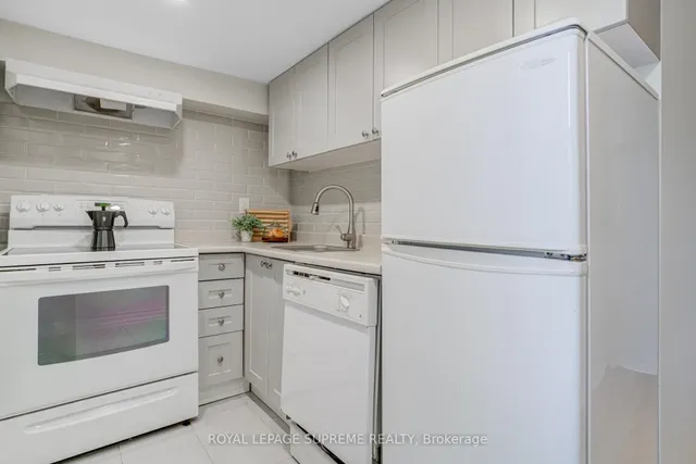 Additional image 22 of 313 Cedarvale Ave