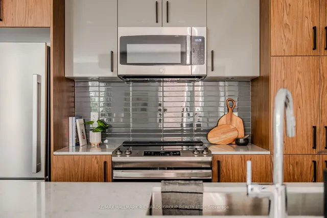 Additional image 12 of 35 Birchcliff Ave Unit 42