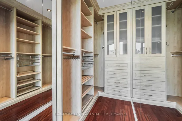 Additional image 16 of 300 Bloor St Unit 1703