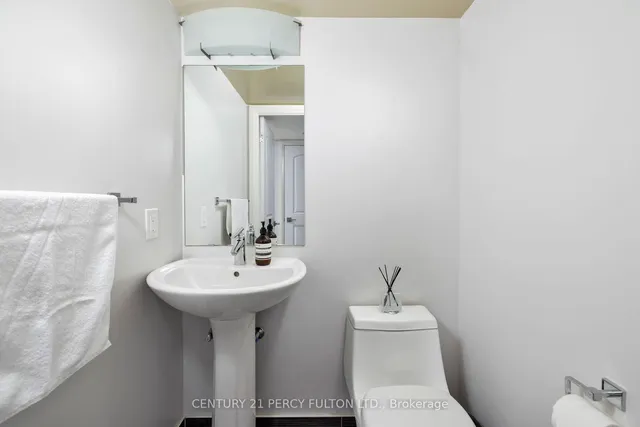 Additional image 25 of 1 De Boers Dr Unit 801