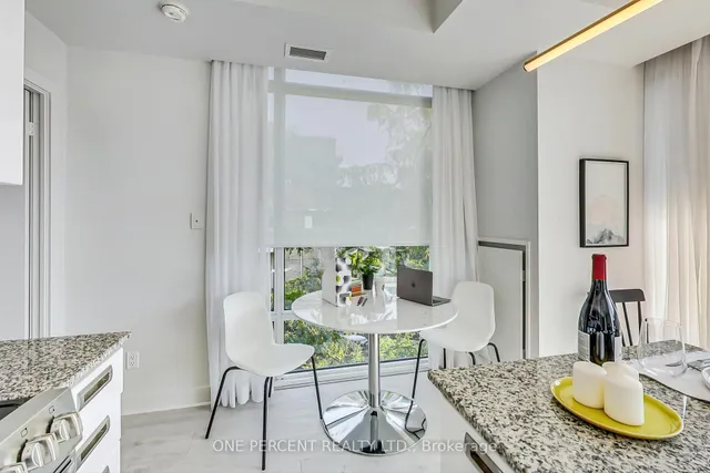 Additional image 4 of 90 Stadium Rd Unit 314