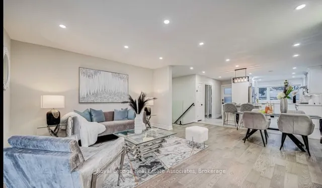 21 Davistow Cres