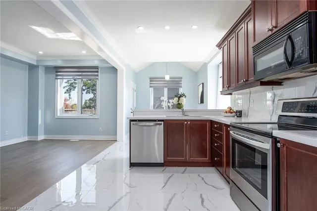 Additional image 12 of 2 Valebrook St