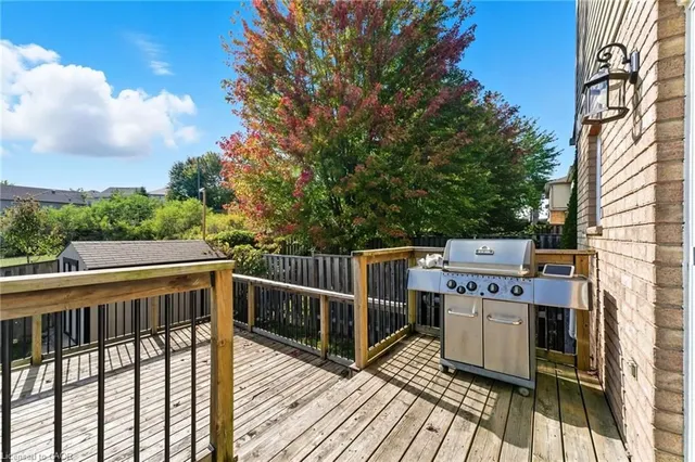 Additional image 30 of 44 Tudor St