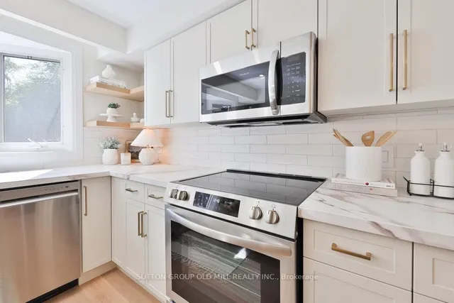 Additional image 15 of 36 Laurelwood Cres