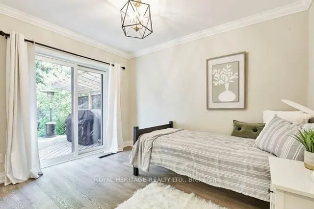 Additional image 17 of 35 Glen Muir Dr