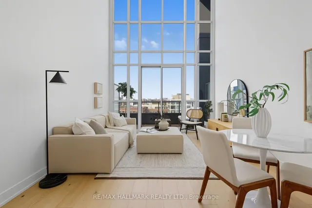 5 Hanna Ave Unit 719