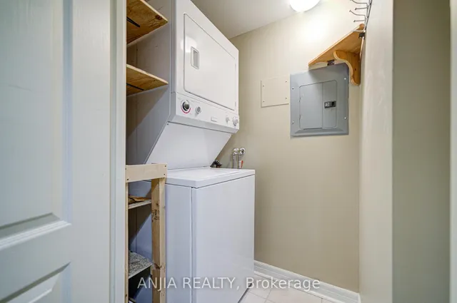 Additional image 15 of 1 Rean Dr Unit 908