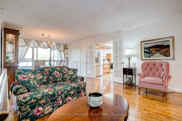 Additional image 10 of 130 Carlton St Unit 503