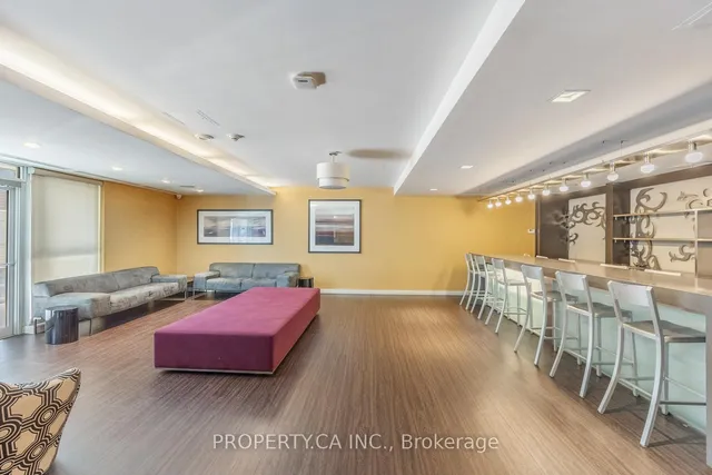 Additional image 23 of 5 Hanna Ave Unit 329