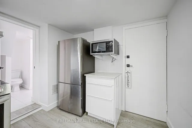 Additional image 28 of 246 Euclid Ave