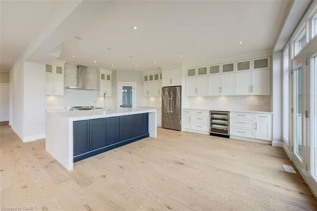 Additional image 17 of 329 Rivertrail Ave