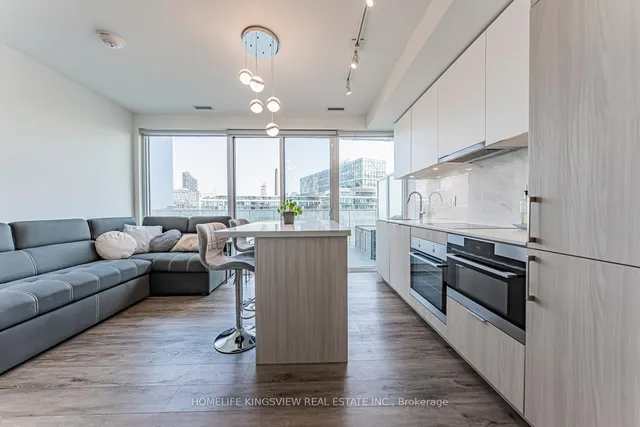 Additional image 8 of 15 Queens Quay Unit 923