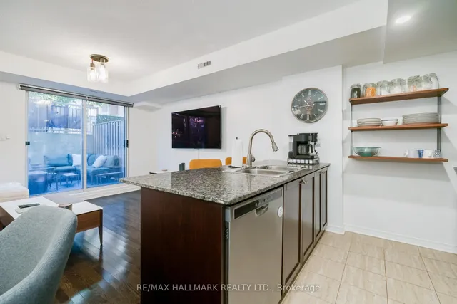 Additional image 8 of 20 Foundry Ave Unit 113