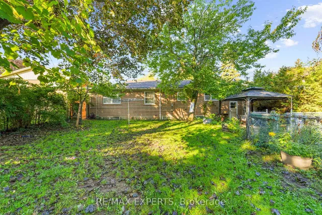 Additional image 7 of 19 Duncombe Blvd