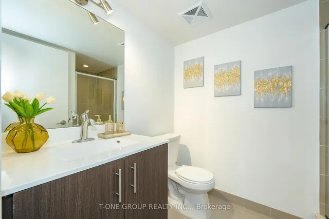 Additional image 15 of 255 Village Green Sq Unit 1003