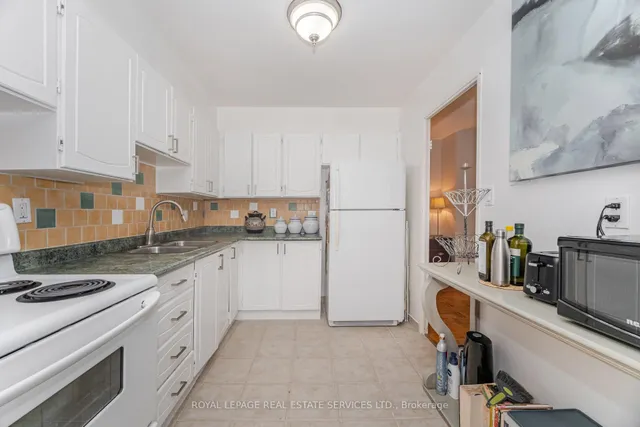 Additional image 14 of 10 Edgecliff Gfwy Unit 303