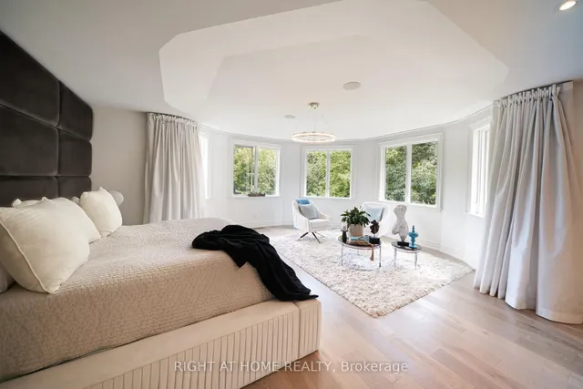 Additional image 20 of 1305 Royal York Rd