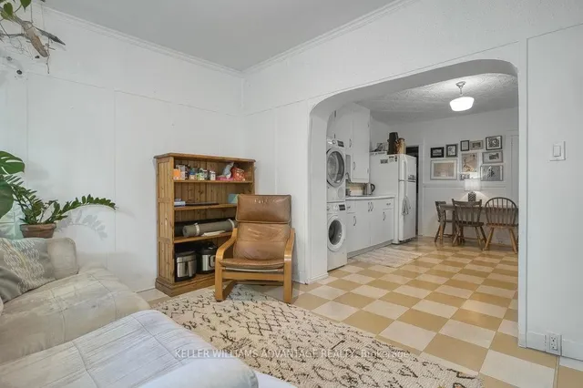 Additional image 16 of 32 Bartlett Ave