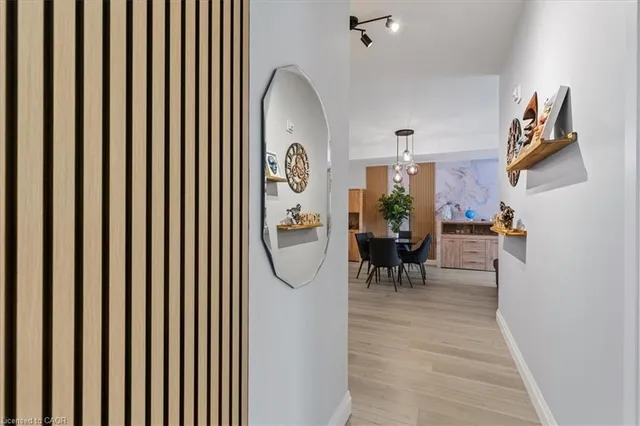 Additional image 15 of 5 Wake Robin Dr Unit 304