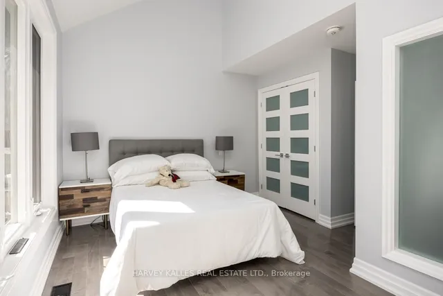 Additional image 20 of 108 Shaftesbury Ave