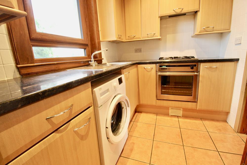 Additional image 10 of Hilton Avenue, Top Floor, AB24