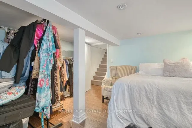 Additional image 34 of 140 Dovercourt Rd