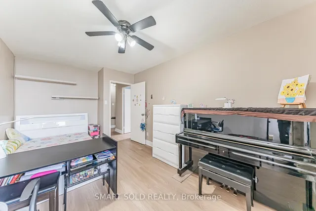 Additional image 20 of 2550 Pharmacy Ave Unit 1212