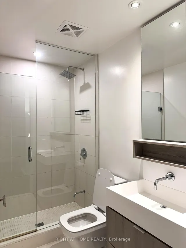 Additional image 5 of 5 Soudan Ave Unit 1008