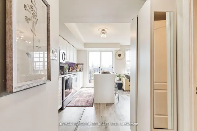 Additional image 9 of 25 Strangford Lane Unit 312