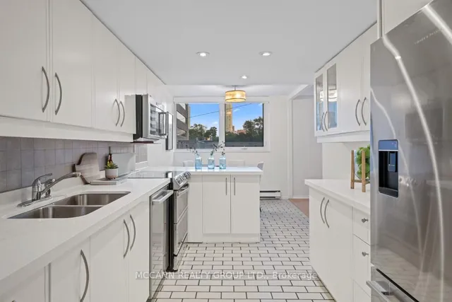 Additional image 17 of 360 Bloor St Unit 301