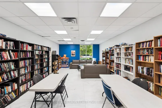 Additional image 47 of 650 Lawrence Ave Unit 735