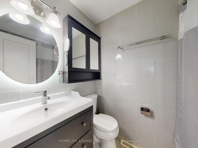 Additional image 30 of 75 Mossbrook Cres