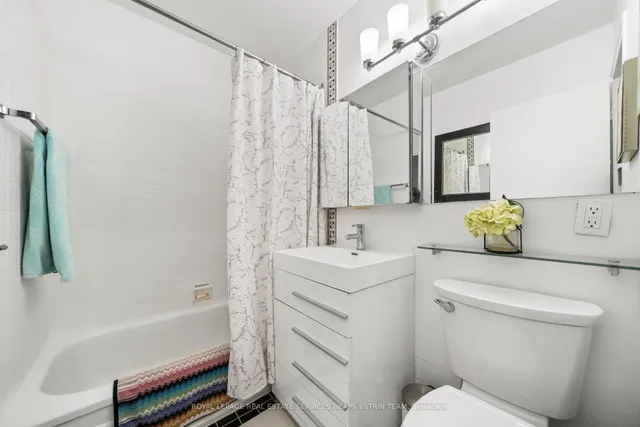 Additional image 13 of 581 Avenue Rd Unit 204