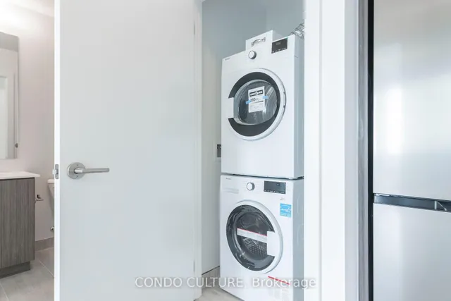 Additional image 23 of 25 Wellington St Unit 1506