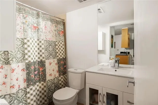 Additional image 19 of 397 Front St Unit 605