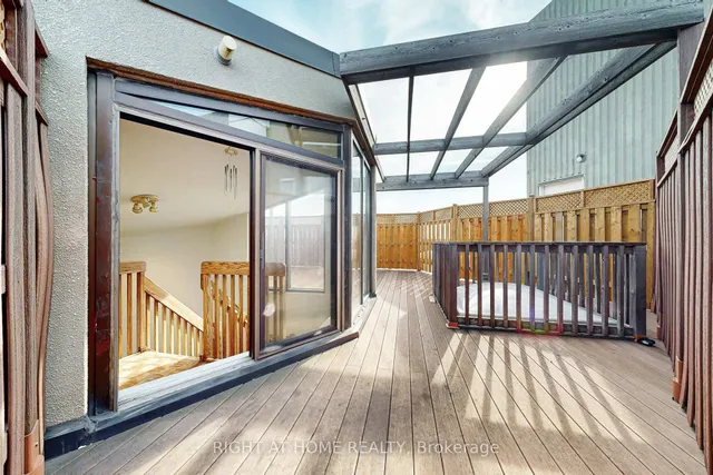 Additional image 32 of 85 Skymark Dr Unit PH1