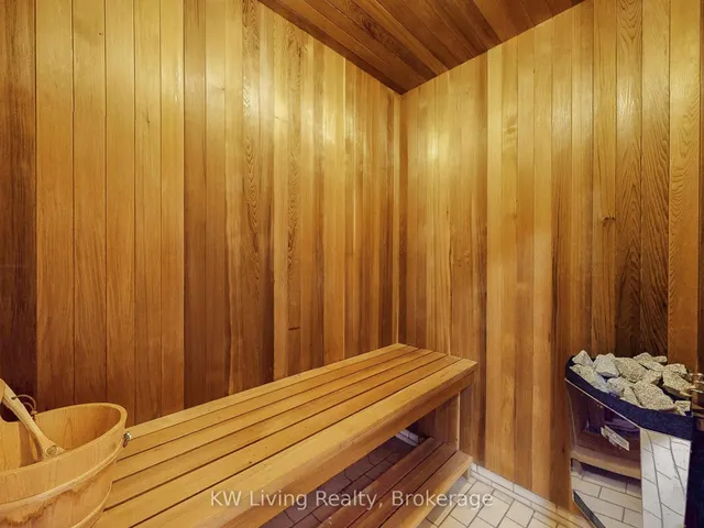 Additional image 44 of 389 Kingsdale Ave