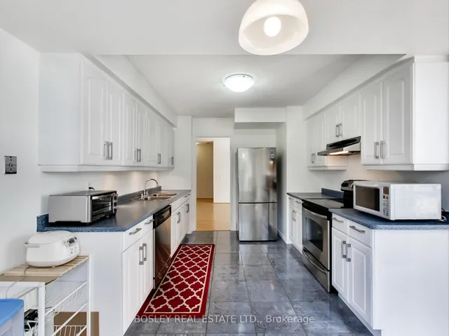 Additional image 17 of 100 Upper Madison Ave Unit 203