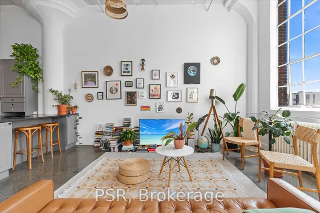 Additional image 8 of 245 Carlaw Ave Unit 400